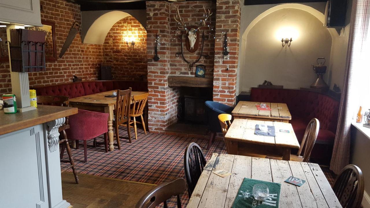 The Swan Inn Hilborough Exterior photo